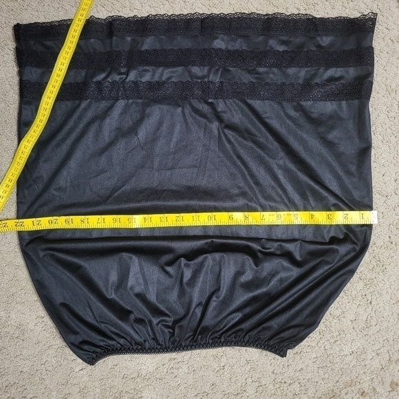 Patricia Lingerie sleepwear Half slip with lace trim Black in Size Medium - Picture 6 of 8